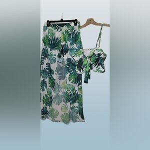 Two-Piece Tropical Leaf Print Shorts/Skirt Overlay and Matching Top w/ Earrings